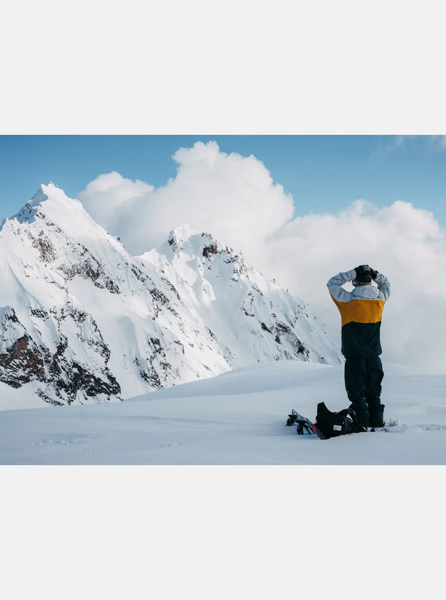 Burton AK Swash Jacket 2L Gray Cloud/Goldenrod/Deep Emerald