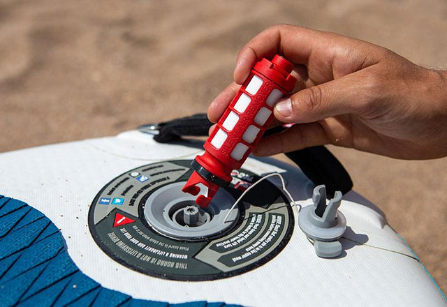 096a25dd703f-red-original-silent-air-remover-story-inserting